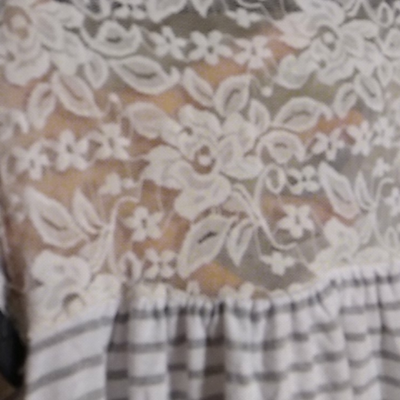 ☆ LYT womens tank size small - Picture 5 of 5